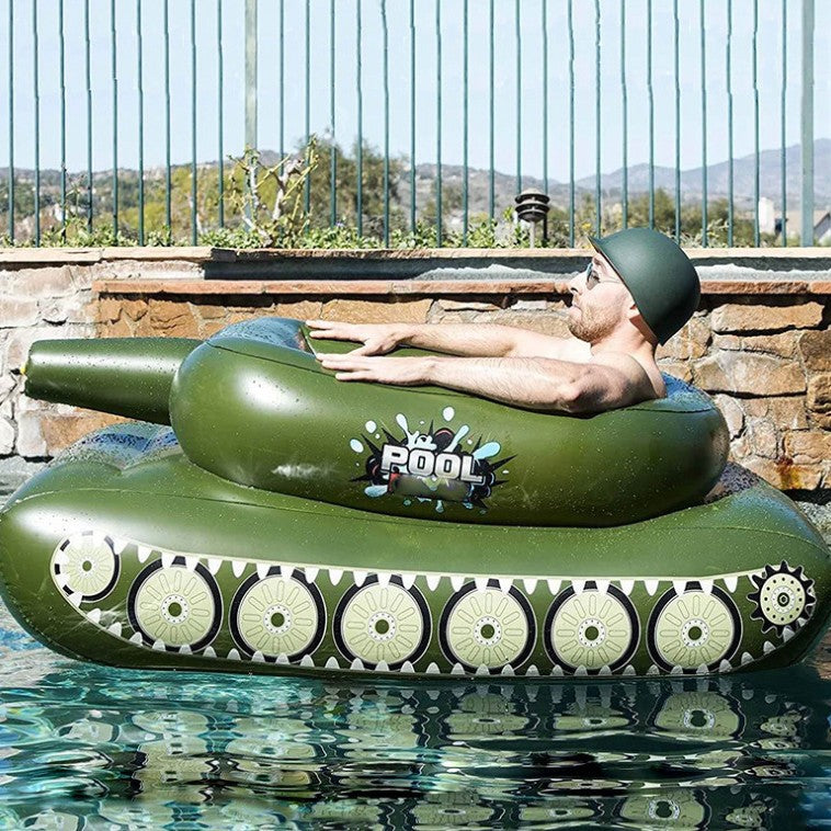 Inflatable Tank Water Spray Toy