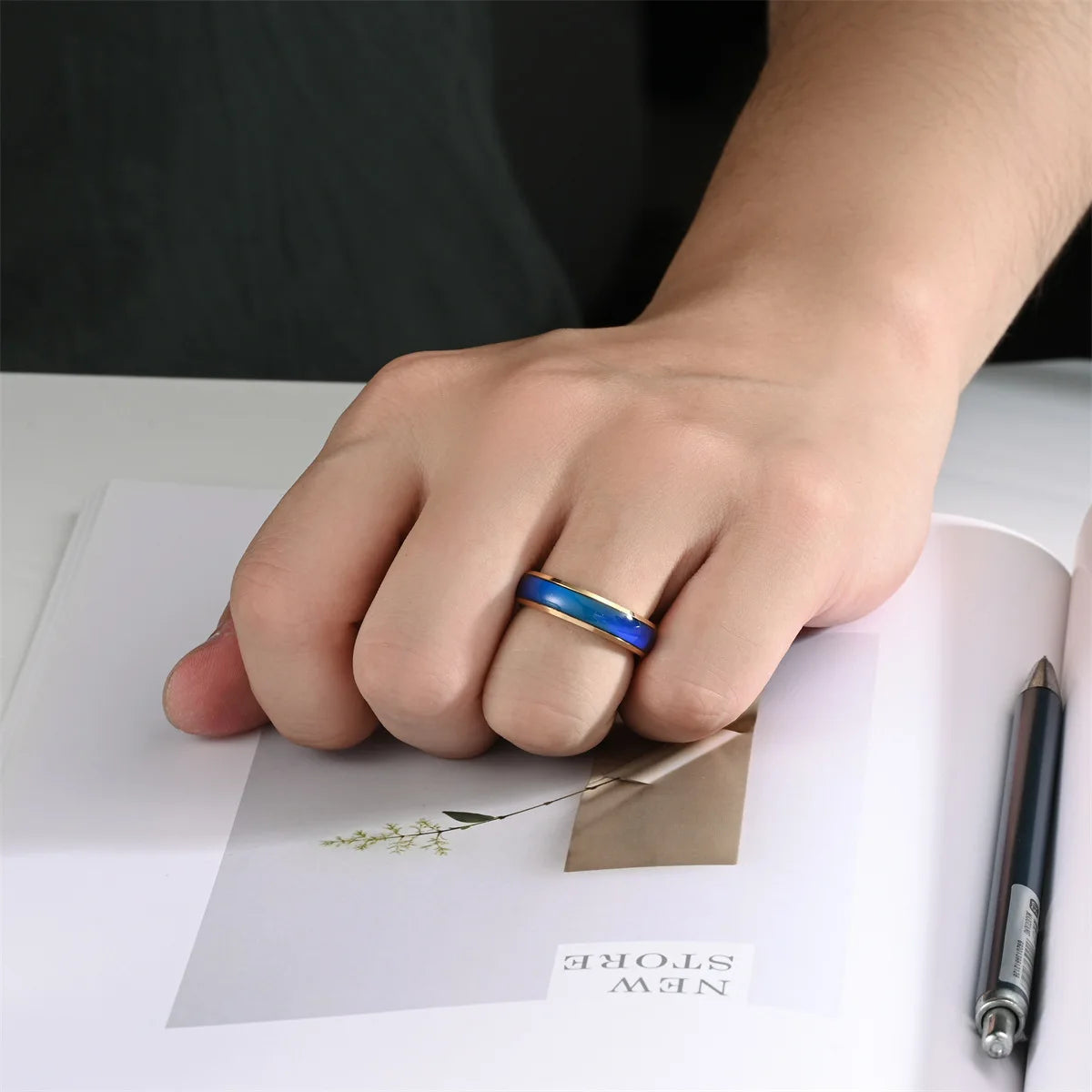 Smart Ring Titanium Steel Mood Ring Changing Color Rings Emotion Feeling Temperature For Women Men Couples Rings Fashion Jewelry