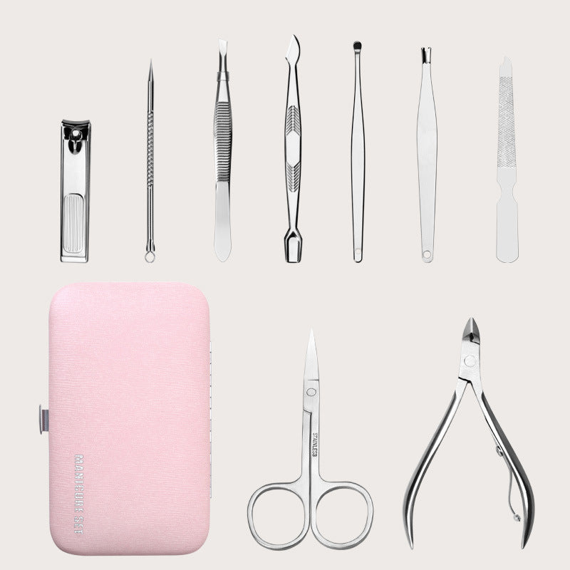 Nail clippers are nail art tools